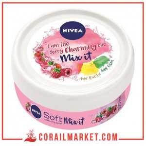 Crème hydratante i'am the berry charming one mix it Nivea soft 100ml