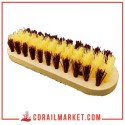 فرشاة للملابس