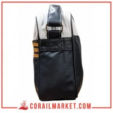 حقيبة سفر بالبيج و الاسود ابيو